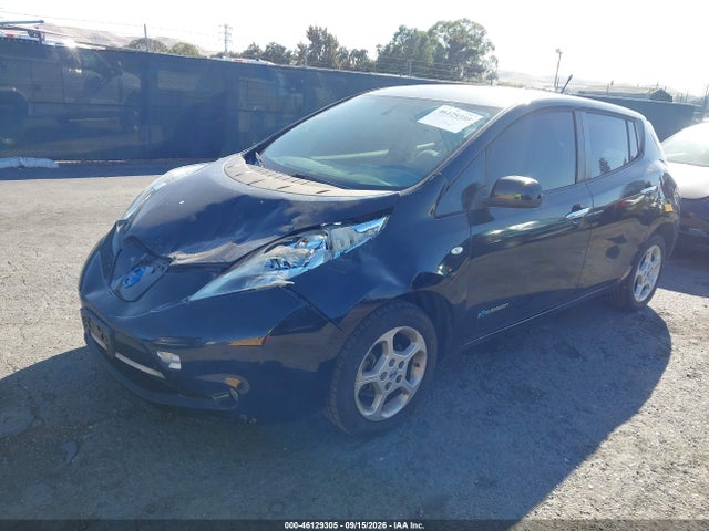 2011 Nissan Leaf Sl მანქანა იყიდება აუქციონზე, vin: JN1AZ0CP9BT009030, აუქციონის ნომერი: 46129305
