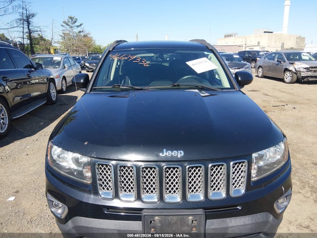 46129336 :رقم المزاد ، 1C4NJDEB9HD139634 vin ، 2017 Jeep Compass High Altitude 4x4 مزاد بيع