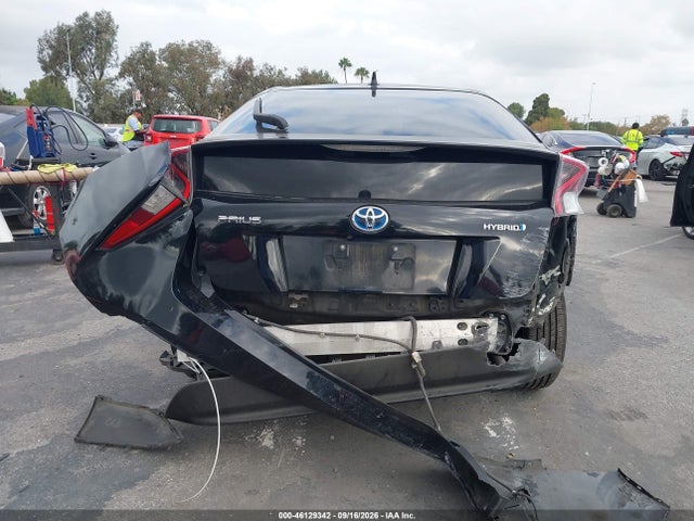 JTDKBRFU8H3544676 Toyota Prius Two