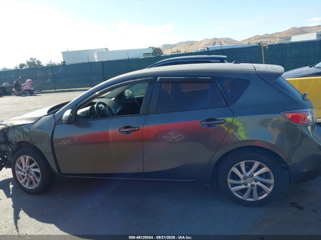 46129354 :رقم المزاد ، JM1BL1L81C1560437 vin ، 2012 Mazda Mazda3 I Touring مزاد بيع