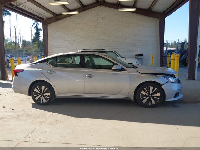 1N4BL4DV4LC245860 Nissan Altima Sv Fwd