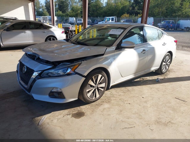 1N4BL4DV4LC245860 Nissan Altima Sv Fwd