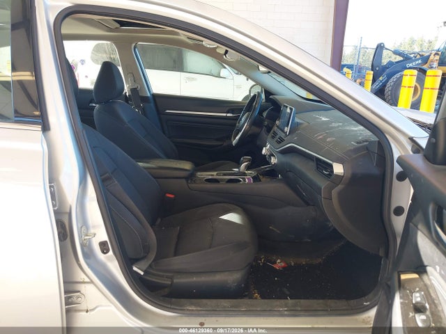 1N4BL4DV4LC245860 Nissan Altima Sv Fwd