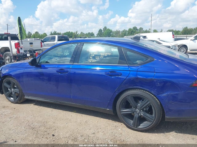 2026 Honda Accord Hybrid Sport-l მანქანა იყიდება აუქციონზე, vin: 1HGCY2F71TA052890, აუქციონის ნომერი: 46129362