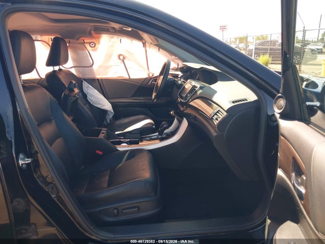 Aukcja sprzedaży 2017 Honda Accord Touring V6, vin: 1HGCR3F97HA019629, numer aukcji: 46129382