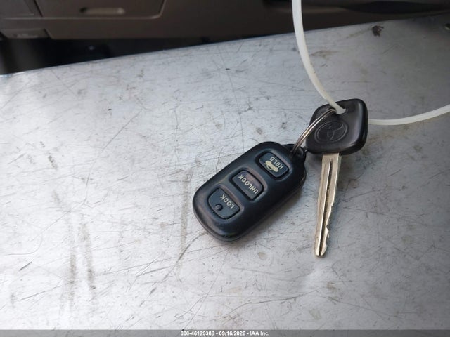 46129388 :رقم المزاد ، 4T1BE32KX5U554295 vin ، 2005 Toyota Camry Le مزاد بيع