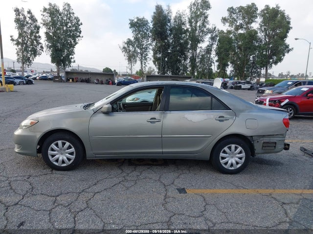 46129388 :رقم المزاد ، 4T1BE32KX5U554295 vin ، 2005 Toyota Camry Le مزاد بيع