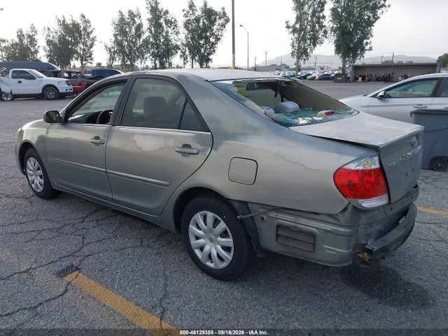 46129388 :رقم المزاد ، 4T1BE32KX5U554295 vin ، 2005 Toyota Camry Le مزاد بيع