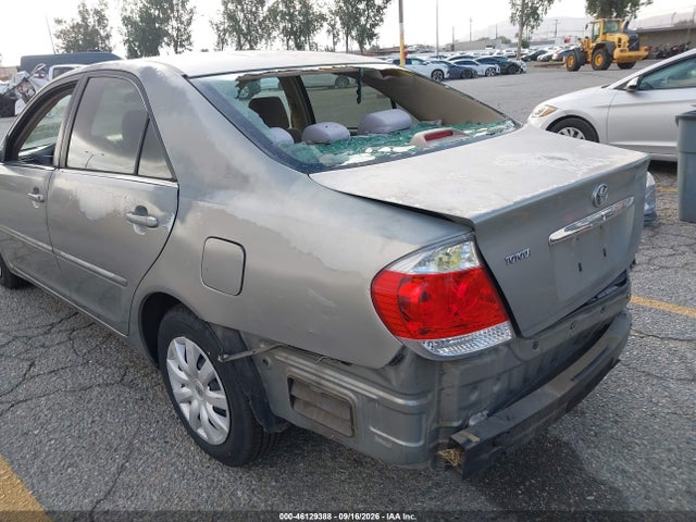 46129388 :رقم المزاد ، 4T1BE32KX5U554295 vin ، 2005 Toyota Camry Le مزاد بيع