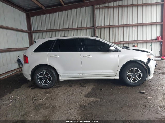 2013 Ford Edge Sport მანქანა იყიდება აუქციონზე, vin: 2FMDK3AK7DBB97780, აუქციონის ნომერი: 46129391