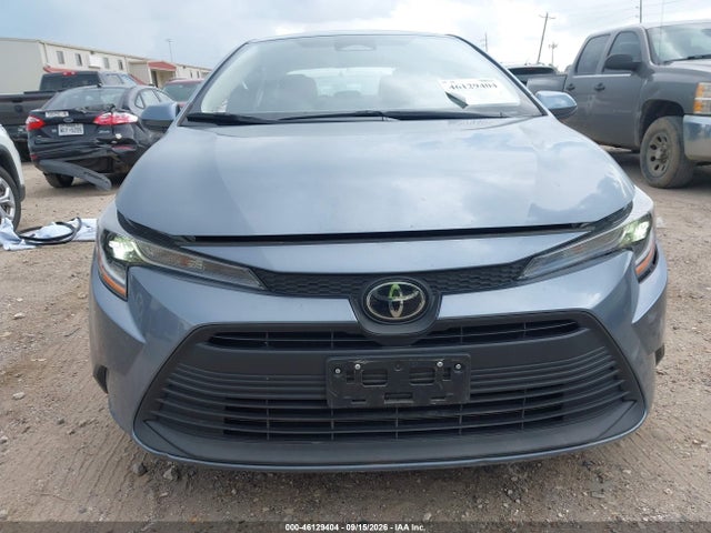 5YFB4MDE6SP257327 Toyota COROLLA LE