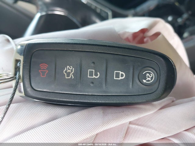 46129408 :رقم المزاد ، 5LMJJ2LT9GEL04789 vin ، 2016 Lincoln Navigator Reserve مزاد بيع