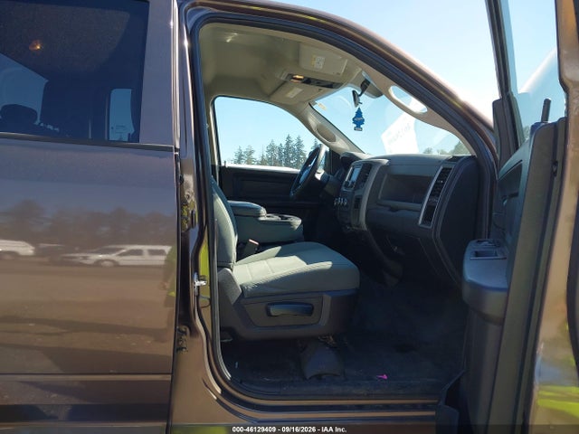 Продаж на аукціоні авто 2018 Ram 1500 Tradesman  4x2 6'4 Box, vin: 1C6RR6FG8JS317185, номер лоту: 46129409