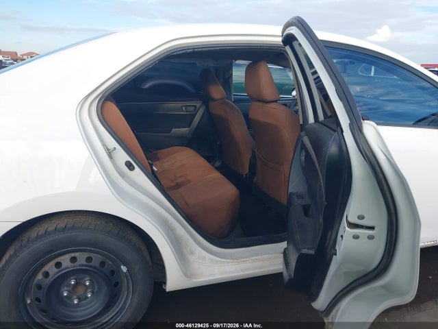 5YFBURHE5FP239706 Toyota COROLLA LE