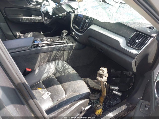 Aukcja sprzedaży 2018 Volvo Xc60 T6 Momentum, vin: YV4A22RK4J1021828, numer aukcji: 46129459