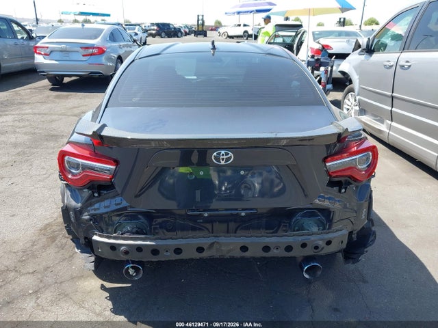 2019 Toyota 86 მანქანა იყიდება აუქციონზე, vin: JF1ZNAA11K8703865, აუქციონის ნომერი: 46129471