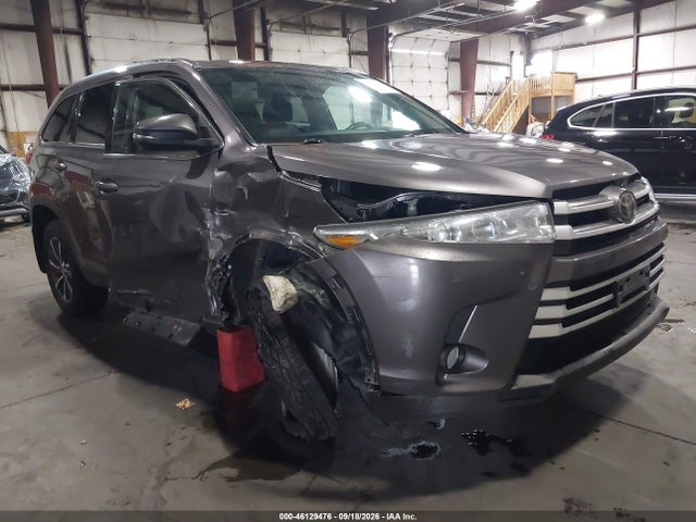Продаж на аукціоні авто 2019 Toyota Highlander Xle, vin: 5TDJZRFH0KS579745, номер лоту: 46129476