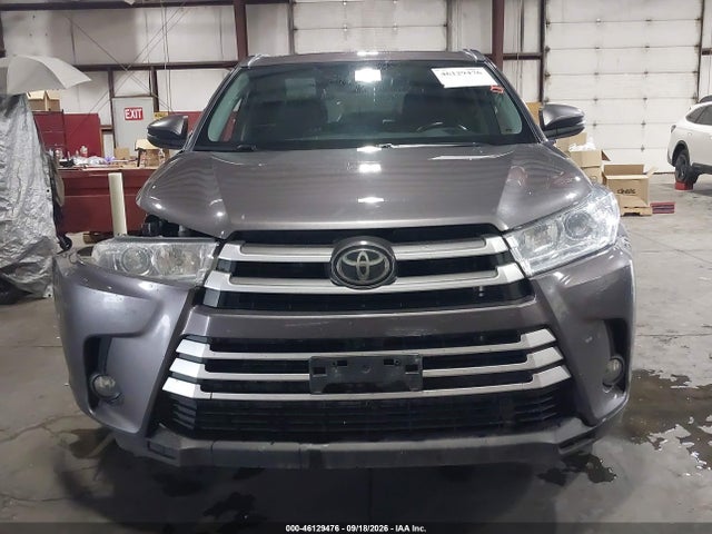 Продаж на аукціоні авто 2019 Toyota Highlander Xle, vin: 5TDJZRFH0KS579745, номер лоту: 46129476
