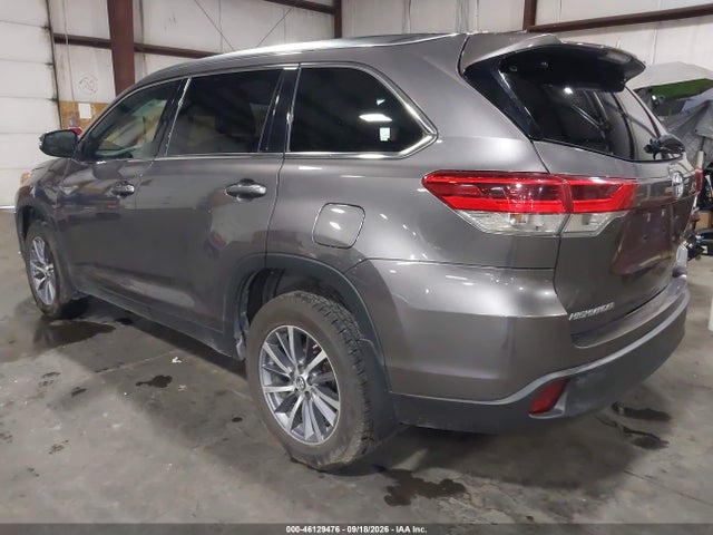 Продаж на аукціоні авто 2019 Toyota Highlander Xle, vin: 5TDJZRFH0KS579745, номер лоту: 46129476