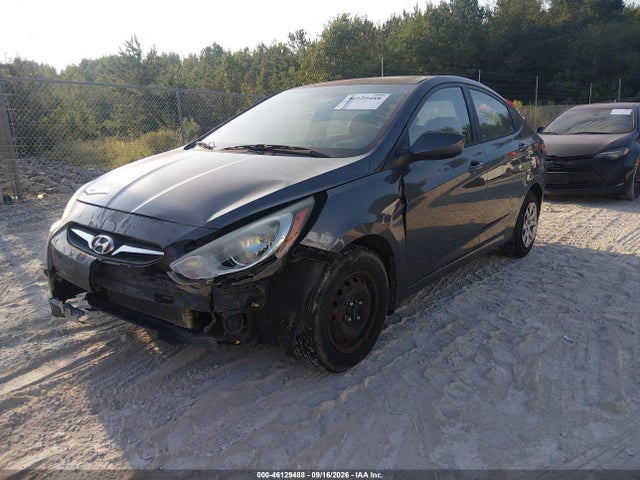 2012 Hyundai Accent Gls მანქანა იყიდება აუქციონზე, vin: KMHCT4AE8CU139811, აუქციონის ნომერი: 46129488