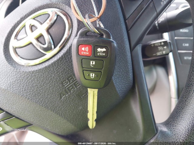 Продаж на аукціоні авто 2017 Toyota Camry Le, vin: 4T1BF1FK1HU621592, номер лоту: 46129497