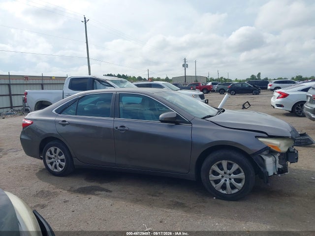 Продаж на аукціоні авто 2017 Toyota Camry Le, vin: 4T1BF1FK1HU621592, номер лоту: 46129497