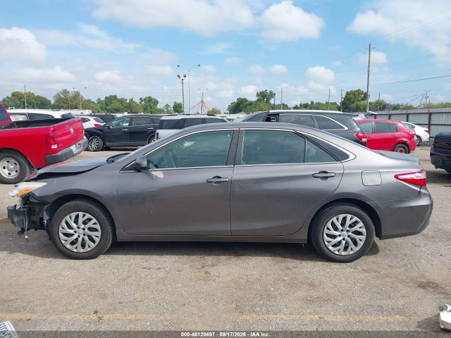 Продаж на аукціоні авто 2017 Toyota Camry Le, vin: 4T1BF1FK1HU621592, номер лоту: 46129497
