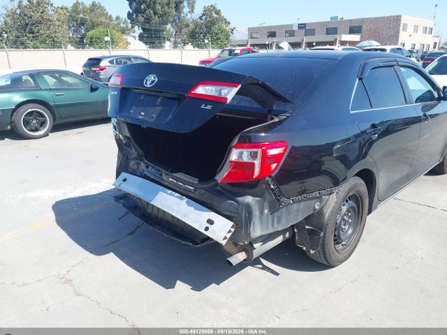 46129500 :رقم المزاد ، 4T1BF1FK1CU579675 vin ، 2012 Toyota Camry Le مزاد بيع