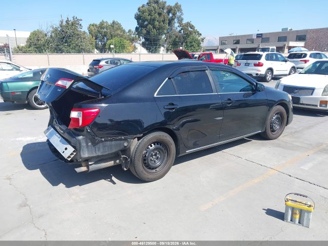 46129500 :رقم المزاد ، 4T1BF1FK1CU579675 vin ، 2012 Toyota Camry Le مزاد بيع