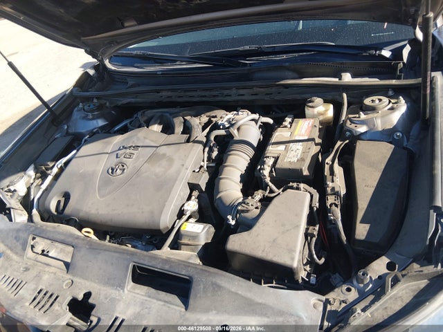 46129508 :رقم المزاد ، 4T1BZ1HK6JU500115 vin ، 2018 Toyota Camry Xse V6 مزاد بيع