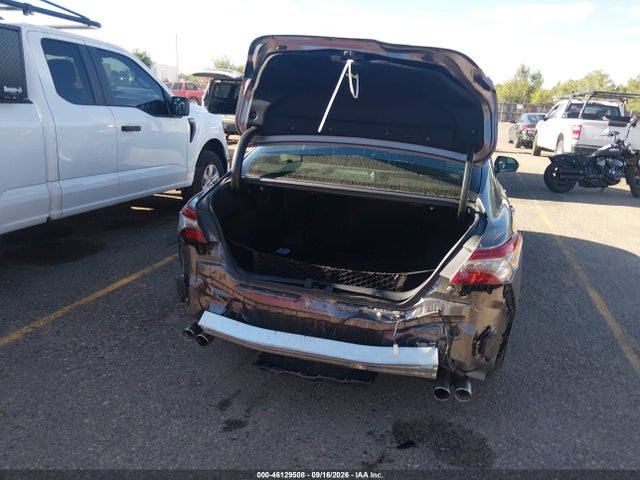 46129508 :رقم المزاد ، 4T1BZ1HK6JU500115 vin ، 2018 Toyota Camry Xse V6 مزاد بيع