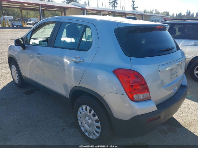3GNCJKSB5GL226933 Chevrolet Trax 1ls