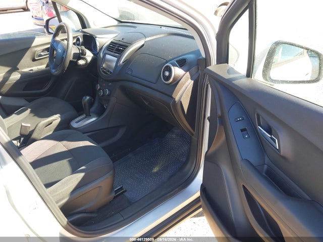 3GNCJKSB5GL226933 Chevrolet Trax 1ls