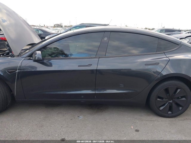 5YJ3E1EA0SF051802 Tesla Model 3 Long Range Rear-wheel Drive/standard Rear-wheel Drive