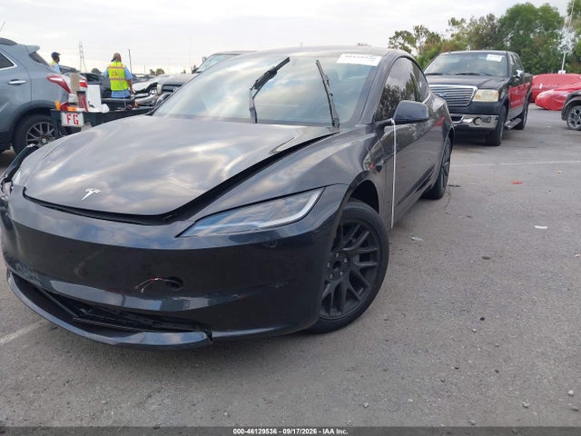5YJ3E1EA0SF051802 Tesla Model 3 Long Range Rear-wheel Drive/standard Rear-wheel Drive