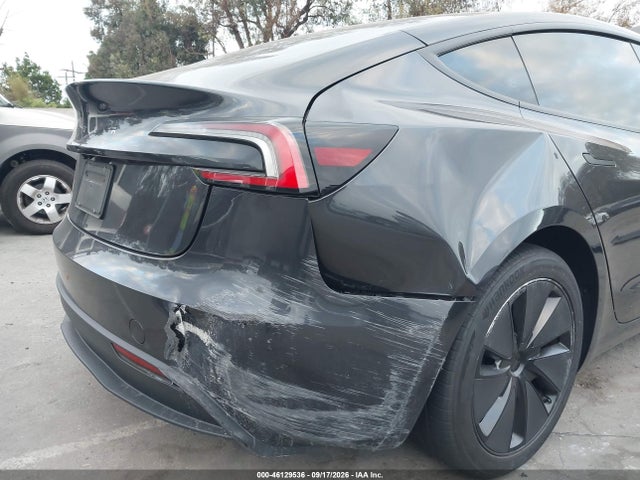 5YJ3E1EA0SF051802 Tesla Model 3 Long Range Rear-wheel Drive/standard Rear-wheel Drive