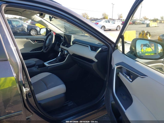 46129558 :رقم المزاد ، JTMP1RFV3PJ040676 vin ، 2023 Toyota Rav4 Xle مزاد بيع