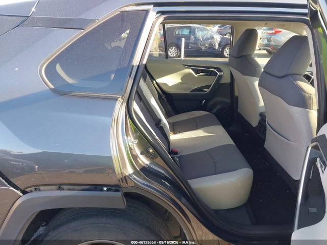 46129558 :رقم المزاد ، JTMP1RFV3PJ040676 vin ، 2023 Toyota Rav4 Xle مزاد بيع
