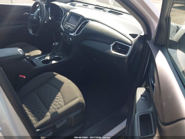 2020 Chevrolet Equinox Fwd Lt 1.5l Turbo მანქანა იყიდება აუქციონზე, vin: 2GNAXKEV9L6221311, აუქციონის ნომერი: 46129561