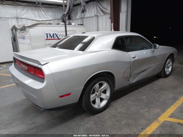 46129563 :رقم المزاد ، 2C3CDYBT8CH275711 vin ، 2012 Dodge Challenger R/t مزاد بيع