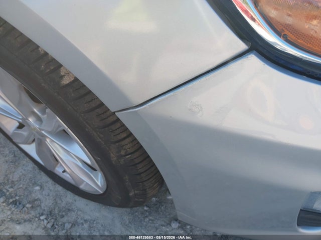 1G1ZD5ST2LF007221 Chevrolet Malibu Fwd Lt
