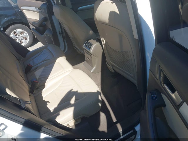 WA1LFAFPXEA121054 Audi Q5 2.0t Premium