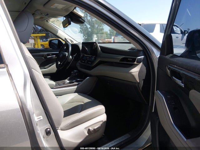 Продажа на аукционе авто 2020 Toyota Highlander Hybrid Limited, vin: 5TDDBRCH4LS005074, номер лота: 46129590