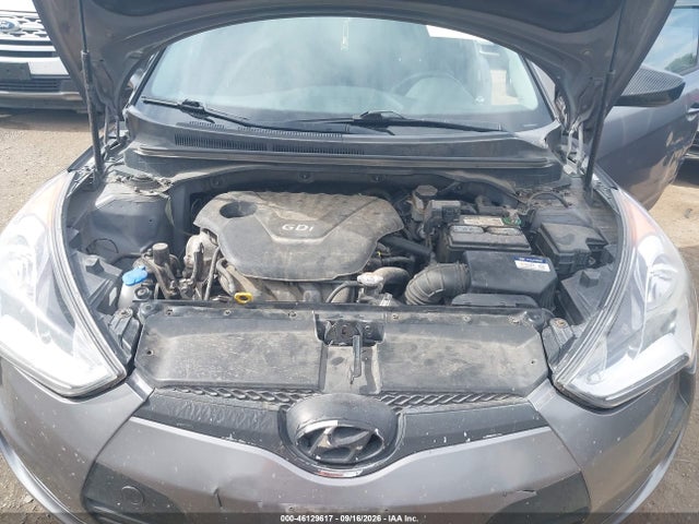 KMHTC6AD0GU268733 Hyundai Veloster