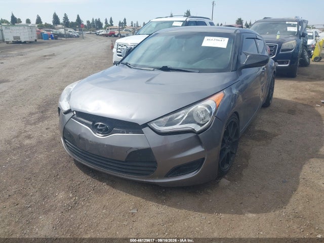 KMHTC6AD0GU268733 Hyundai Veloster