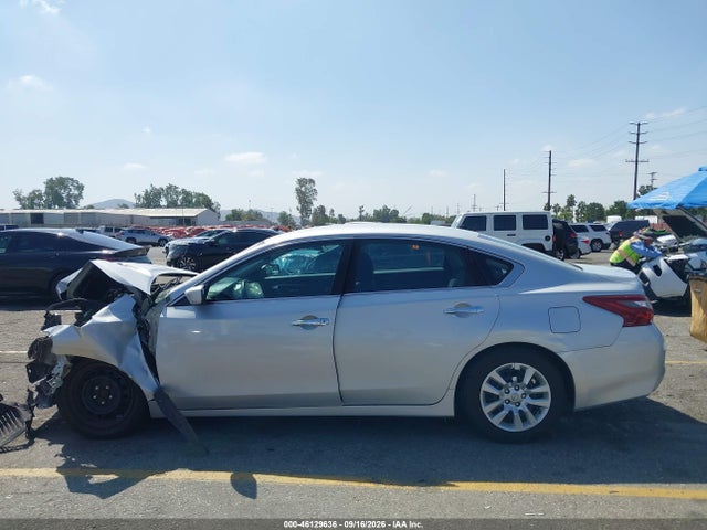 Nissan Altima 2.5 S 2018 1N4AL3AP3JC140896 Image 15