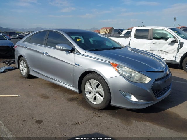 46129670 :رقم المزاد ، KMHEC4A48FA138227 vin ، 2015 Hyundai Sonata Hybrid مزاد بيع