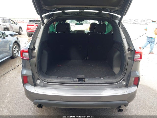 2023 Ford Escape St-line მანქანა იყიდება აუქციონზე, vin: 1FMCU0MN9PUA88231, აუქციონის ნომერი: 46129693