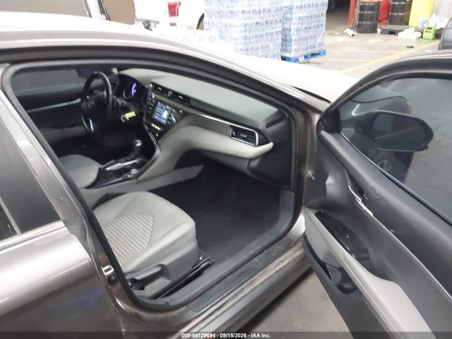 2019 Toyota Camry Se მანქანა იყიდება აუქციონზე, vin: 4T1B11HK0KU710668, აუქციონის ნომერი: 46129694