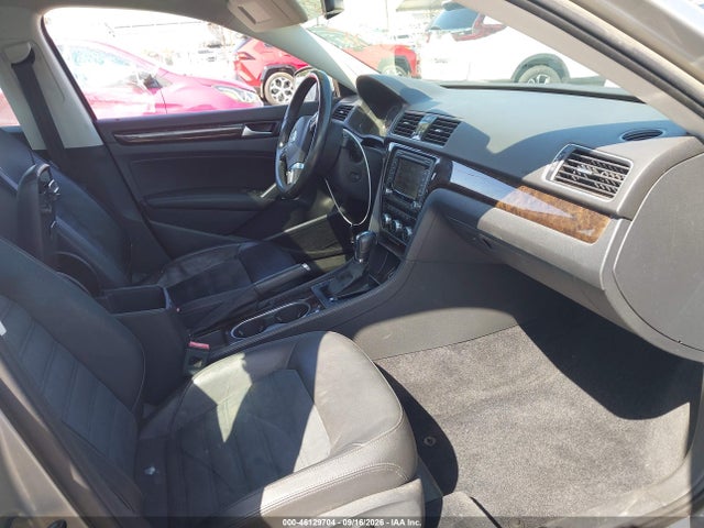 46129704 :رقم المزاد ، 1VWCN7A32EC099441 vin ، 2014 Volkswagen Passat 2.0l Tdi Sel Premium مزاد بيع